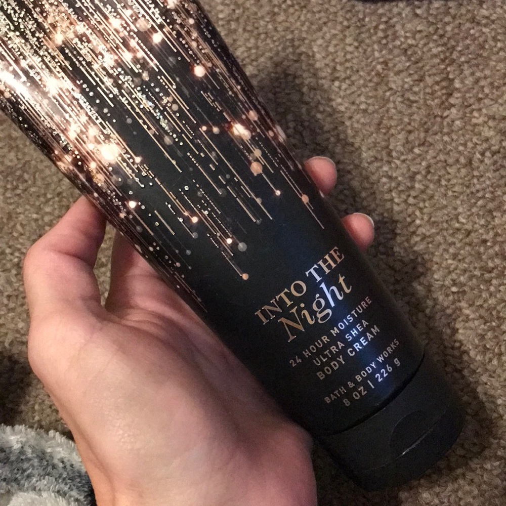 Into The Night Body Cream